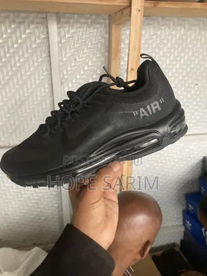 Photo - Nike Air Shoes ጫማ ምቻት ያለው