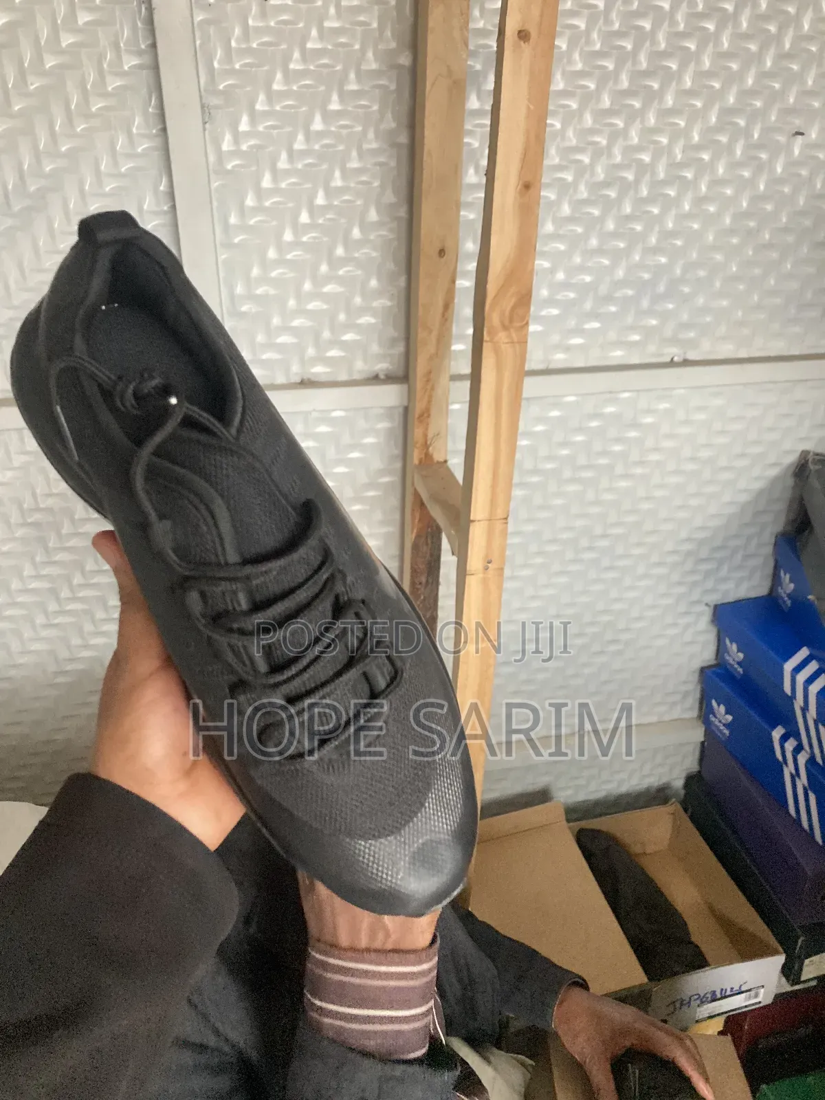 Nike Air Shoes ጫማ ምቻት ያለው