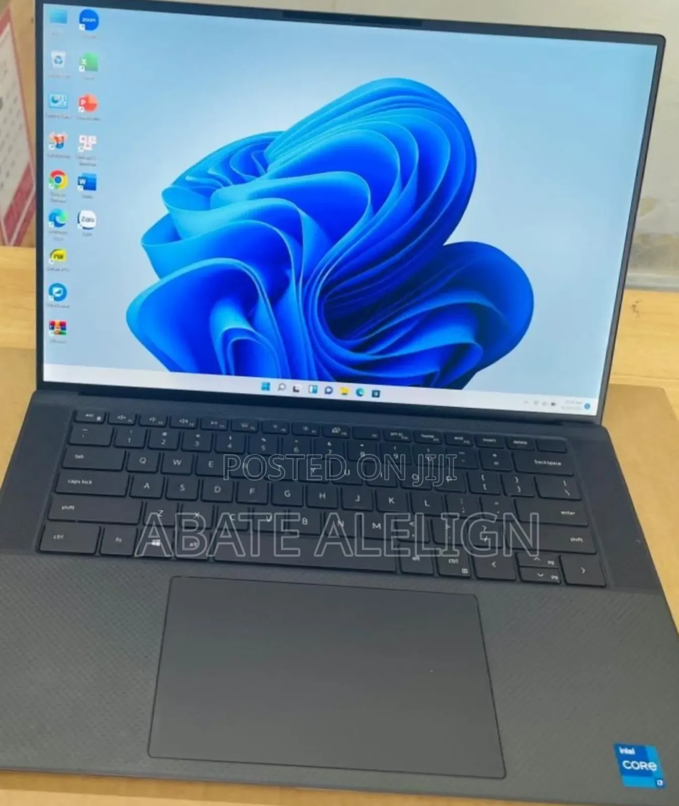 New Laptop Dell Precision 7720 32GB Intel Core I9 SSD 1T