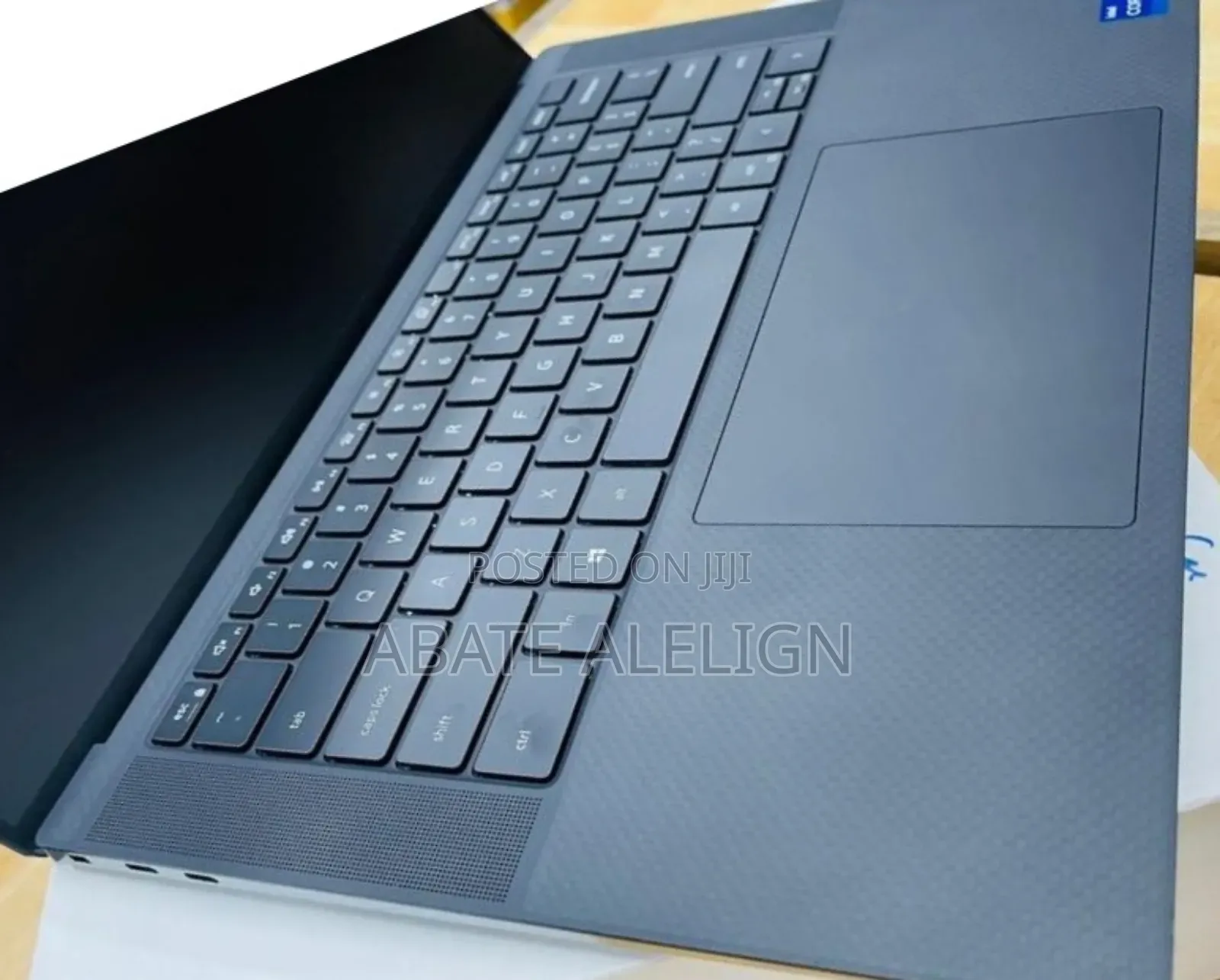 New Laptop Dell Precision 7720 32GB Intel Core I9 SSD 1T