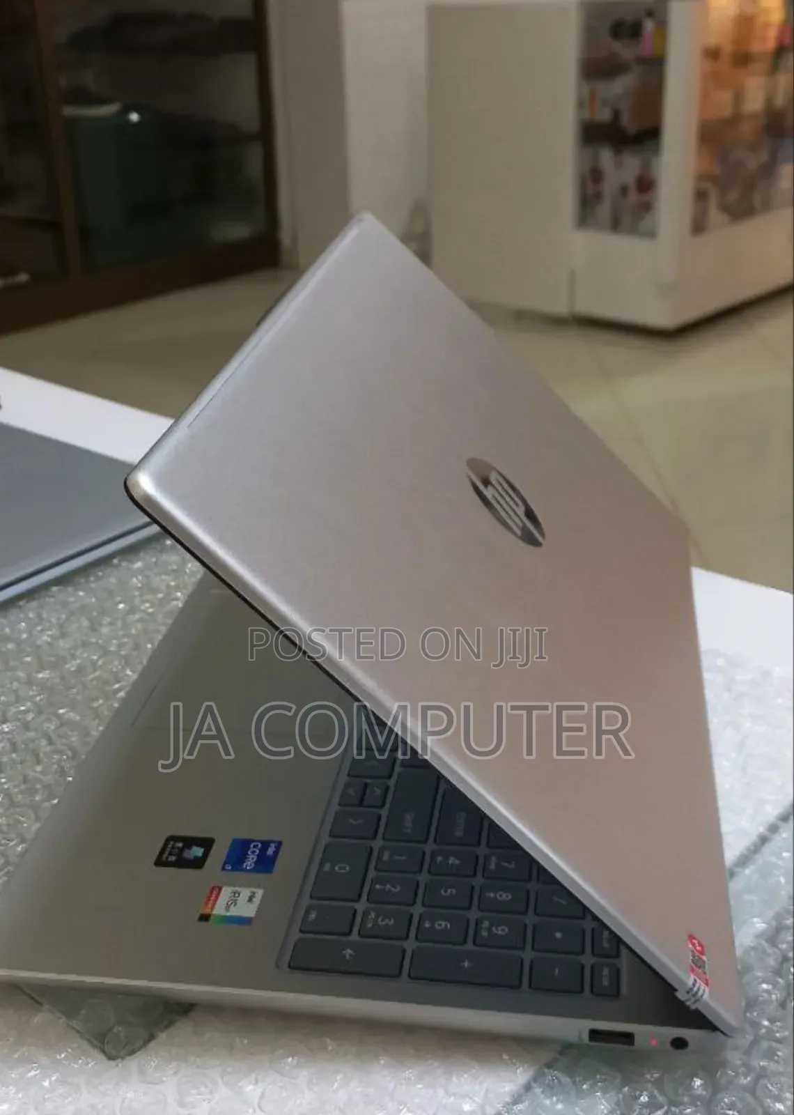 New Laptop HP Stream Notebook 16GB Intel Core I7 SSD 512GB