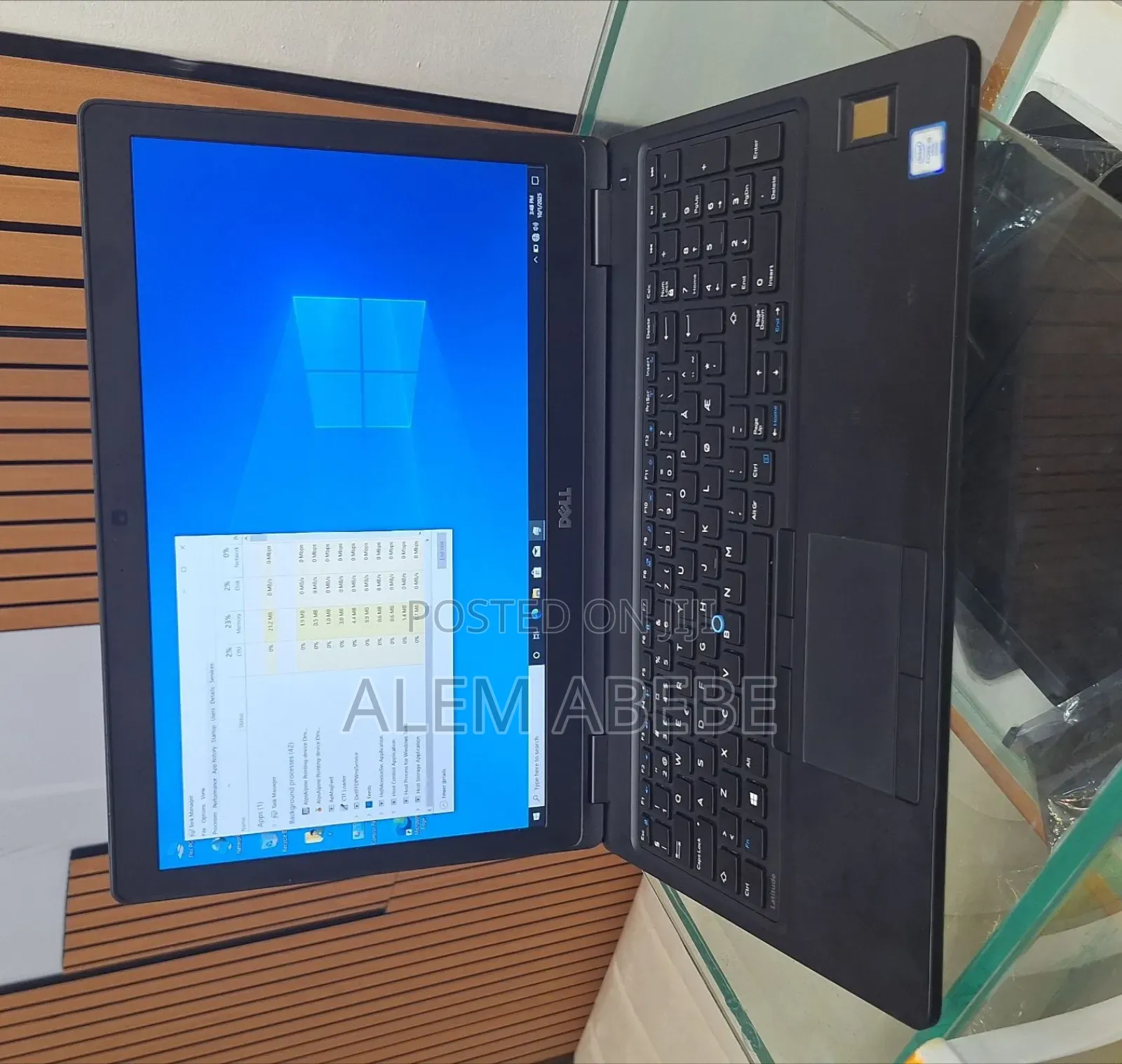 New Laptop Dell Latitude 5580 8GB Intel Core I5 SSD 256GB