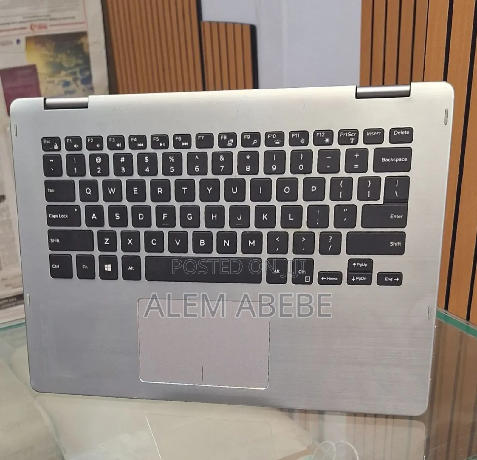 New Laptop Dell Inspiron 13z 8GB Intel Core I3 SSD 128GB