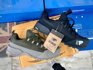 Original Hikings Shoez