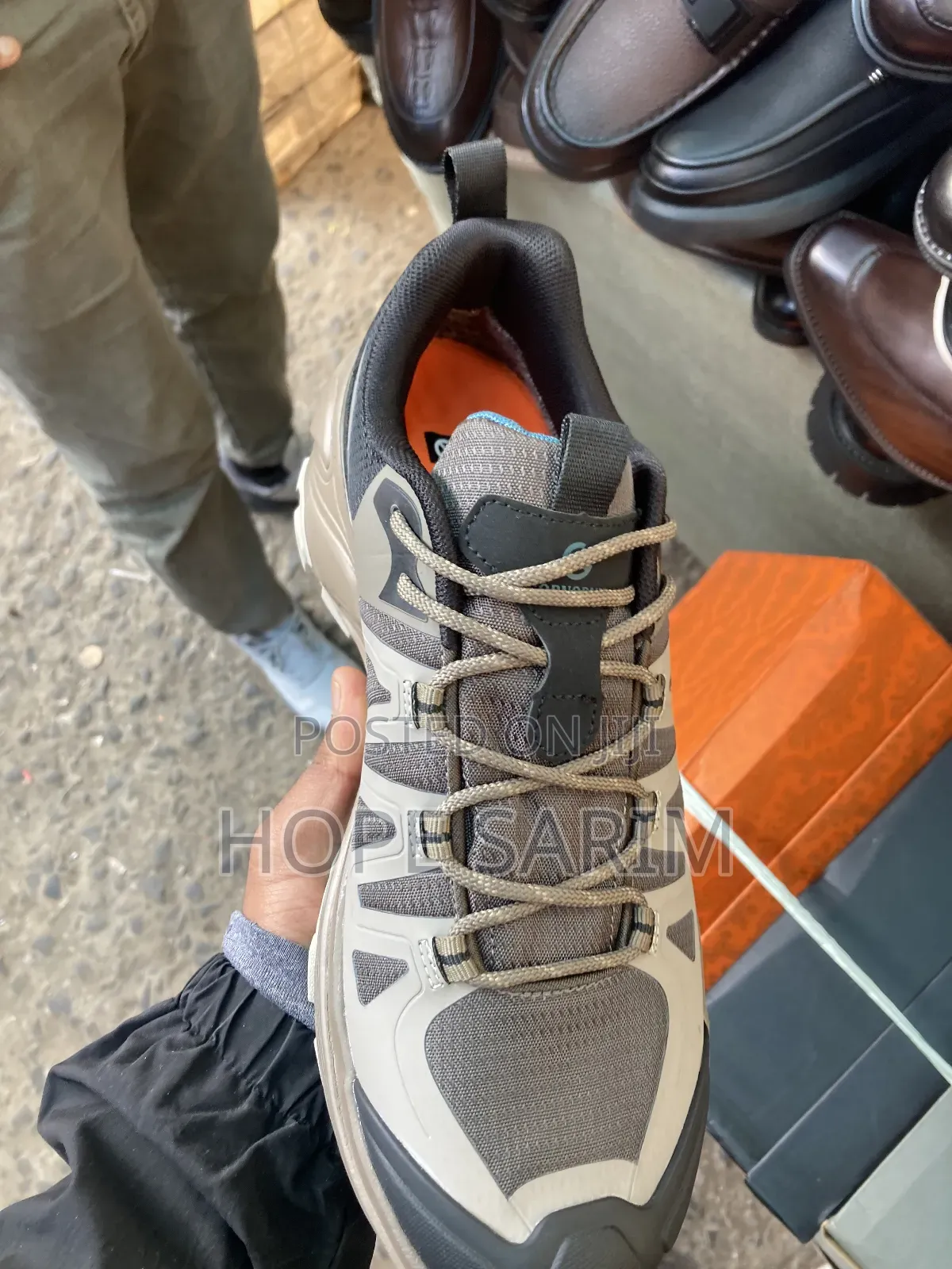 ምቻት እና ጥራት ያላቸው ጫማ Shoes