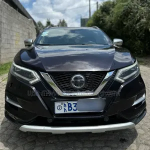 Photo - Nissan Qashqai 2018 Gray