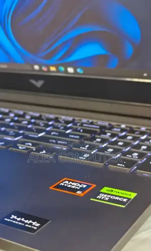 New Laptop HP Victus 15 16GB AMD Ryzen 5 SSD 512GB