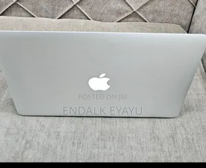 New Laptop Apple MacBook Air 2015 8GB Intel Core I5 SSD 128GB