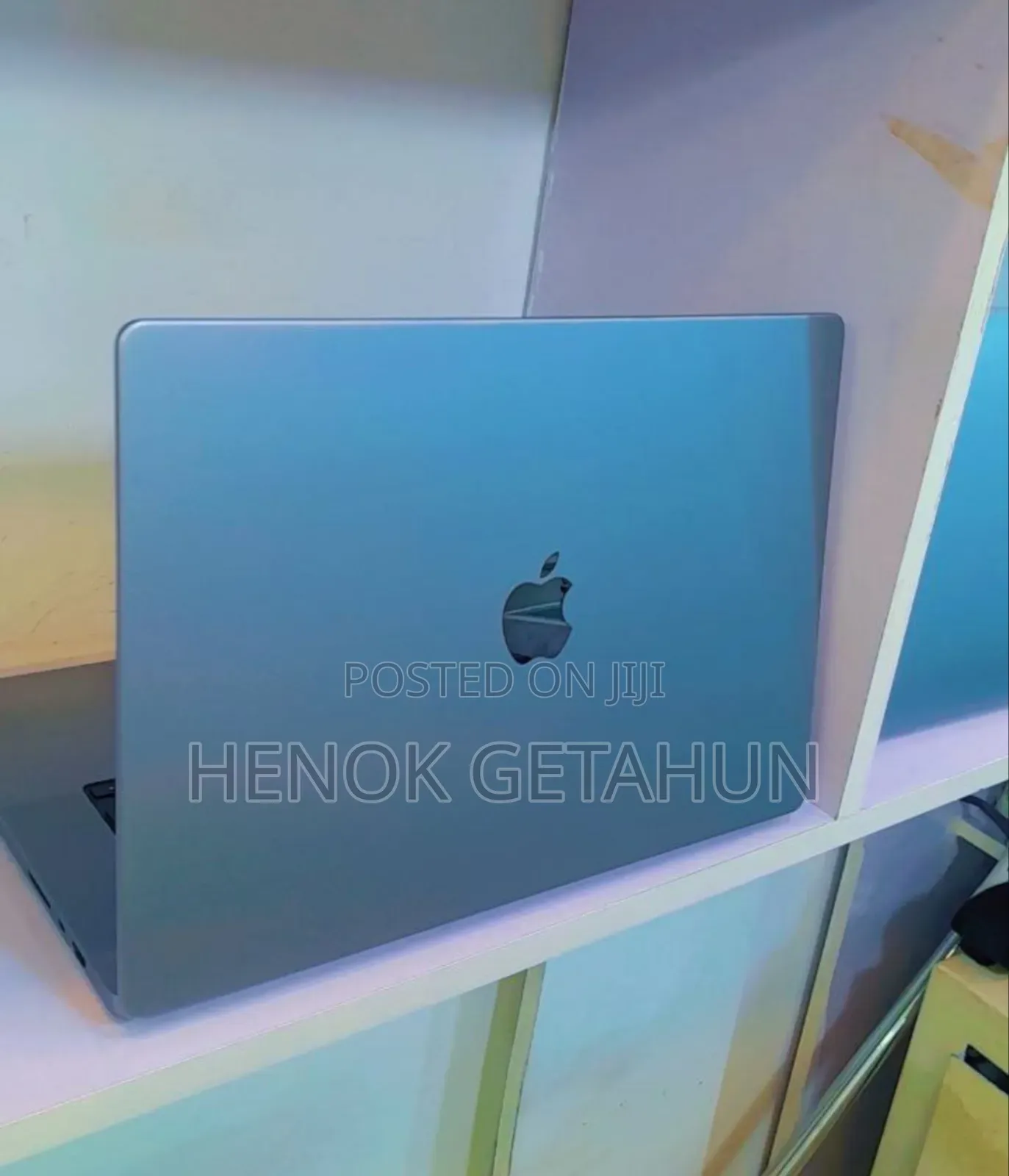 New Laptop Apple MacBook Pro 2023 M2 16GB Apple M2 HDD+SSD 1T