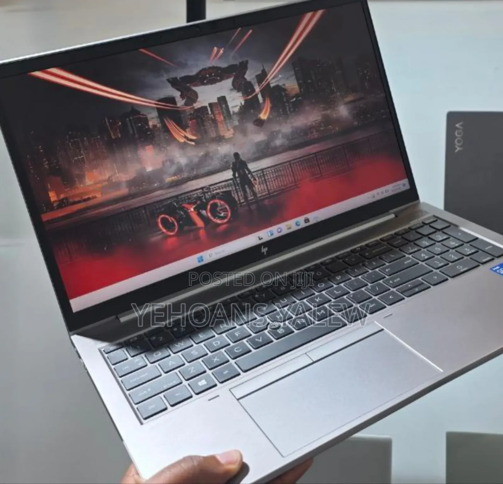 New Laptop HP ZBook Firefly G8 16GB Intel Core I7 SSD 1T