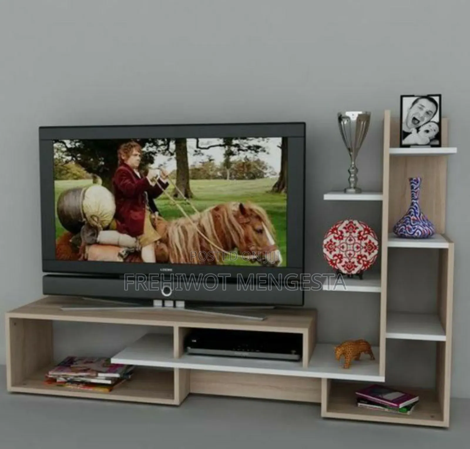 Tv Stands የቲቪ ማስቀመጫ