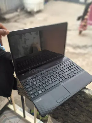 Photo - Laptop Sony VAIO 15E F15218SN 4GB Intel Core 3 HDD 250GB