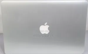 New Laptop Apple MacBook Pro 2015 8GB Intel Core I5 SSD 256GB