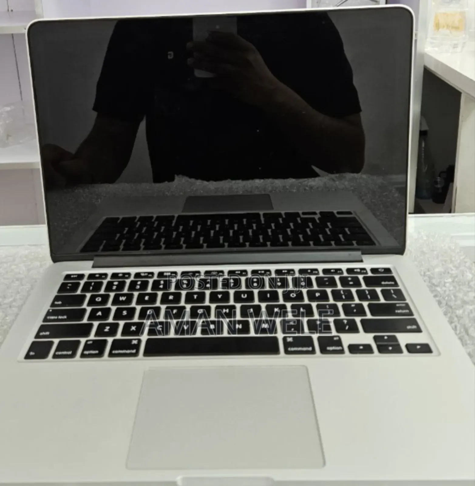New Laptop Apple MacBook Pro 2014 8GB Intel Core I5 SSD 128GB