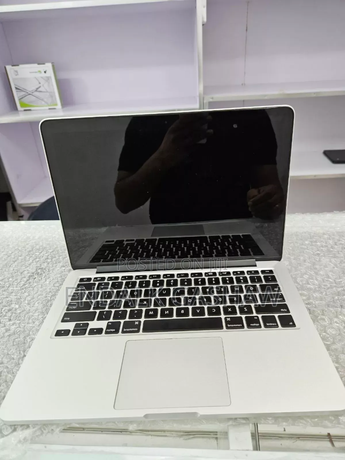 New Laptop Apple MacBook 2014 8GB Intel Core I5 SSD 128GB