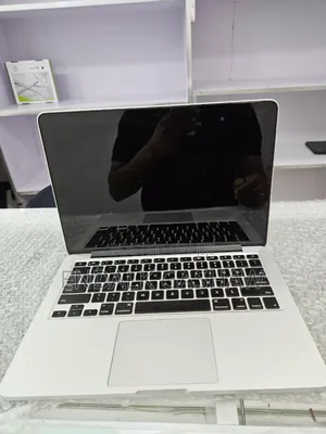 New Laptop Apple MacBook 2014 8GB Intel Core I5 SSD 128GB