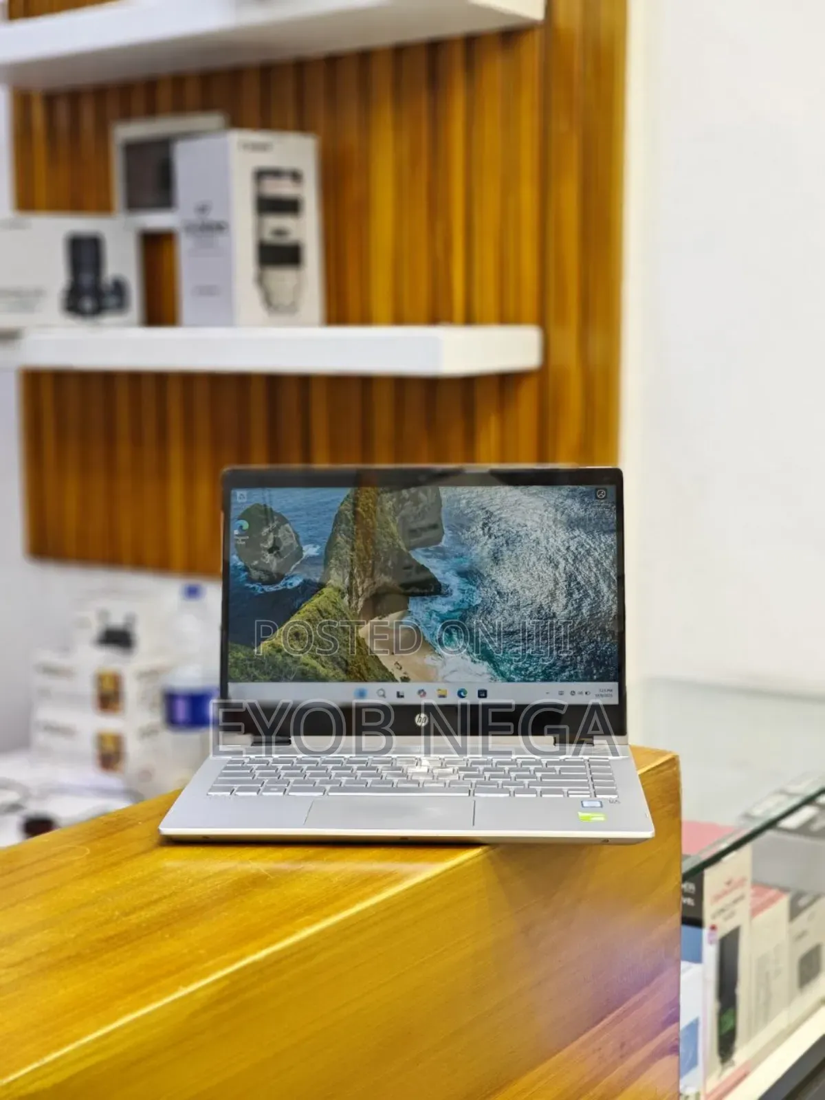 New Laptop HP Pavilion 14 8GB Intel Core I7 SSD 512GB