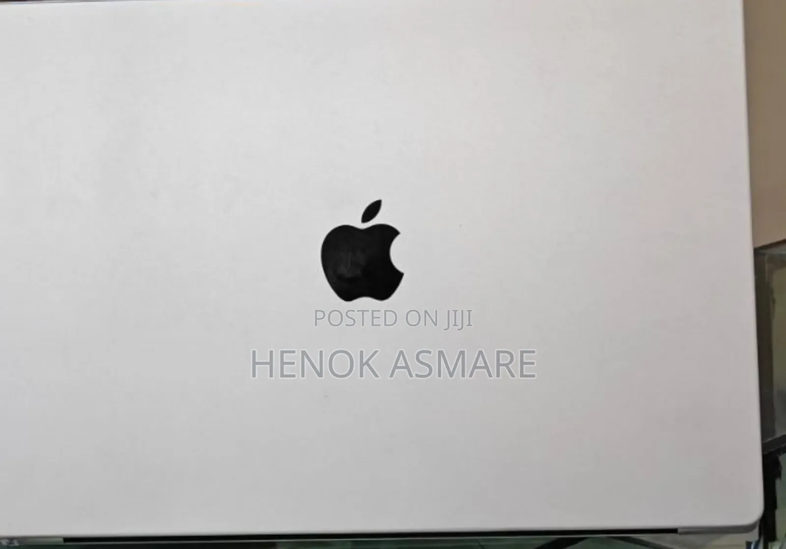 New Laptop Apple MacBook 16GB Apple M1 SSD 1T