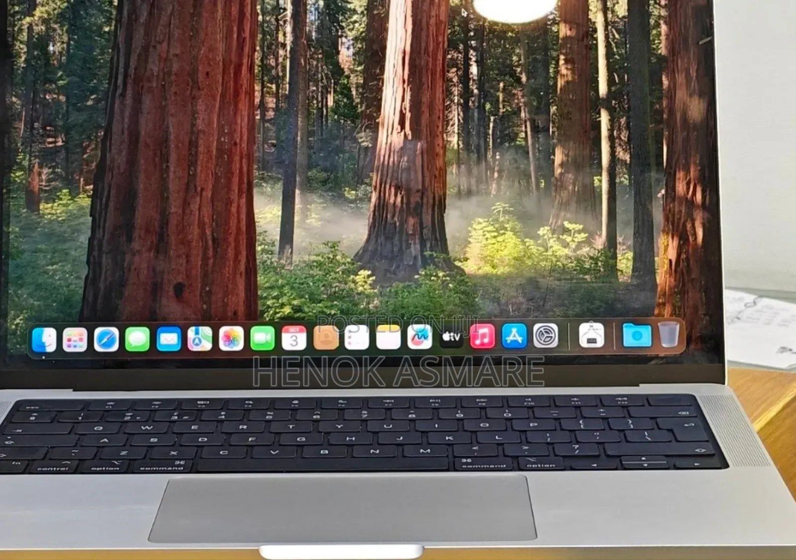 New Laptop Apple MacBook 16GB Apple M1 SSD 1T