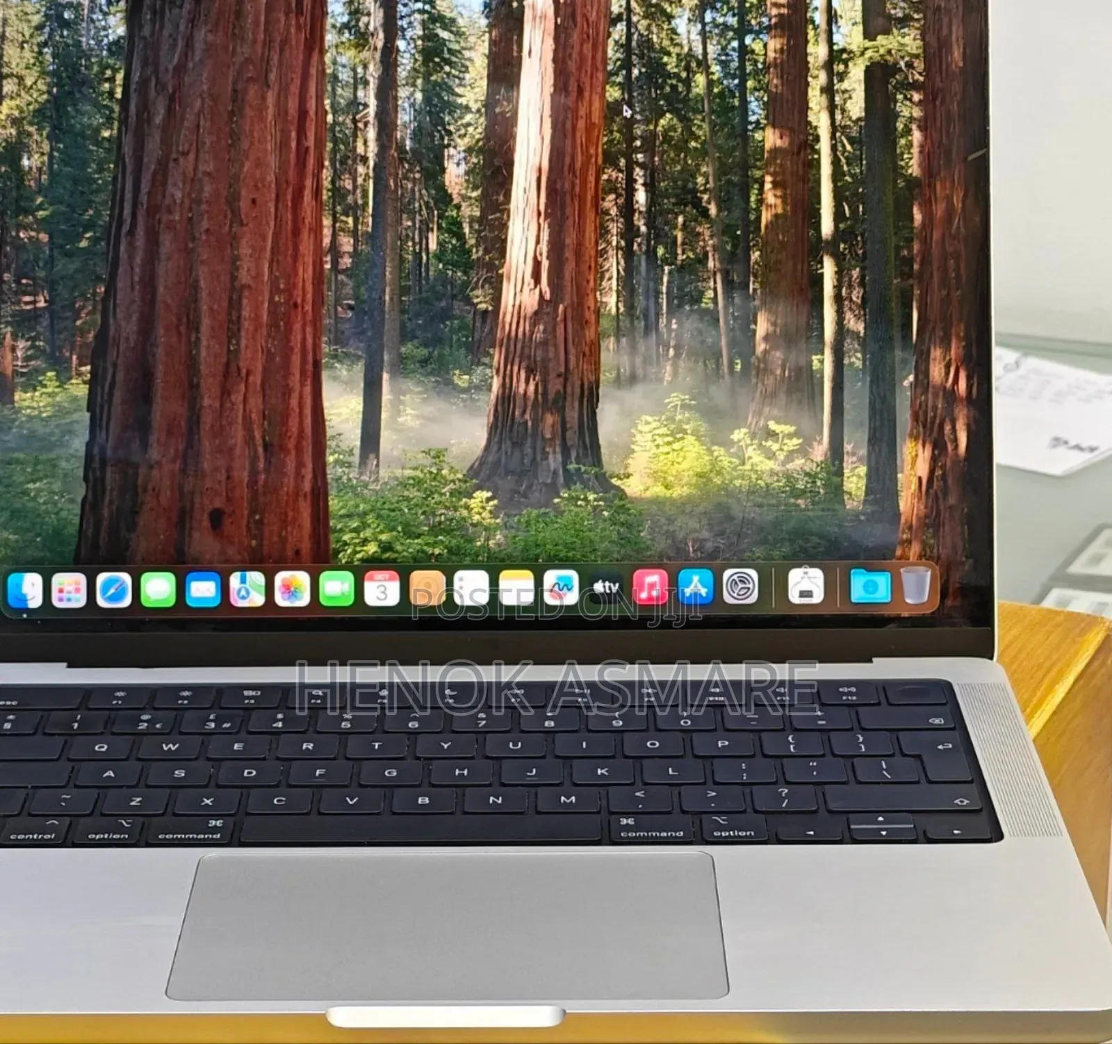 New Laptop Apple MacBook 16GB Apple M1 SSD 1T