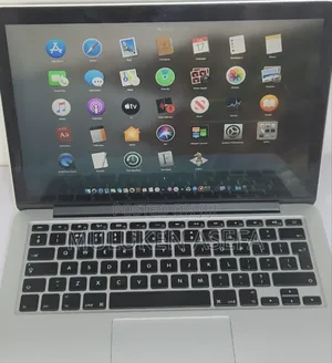 New Laptop Apple MacBook Pro 2015 8GB Intel Core I5 SSD 256GB