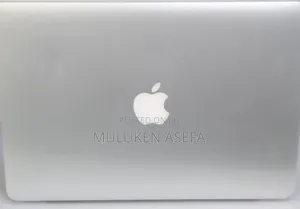 New Laptop Apple MacBook Pro 2015 8GB Intel Core I5 SSD 256GB