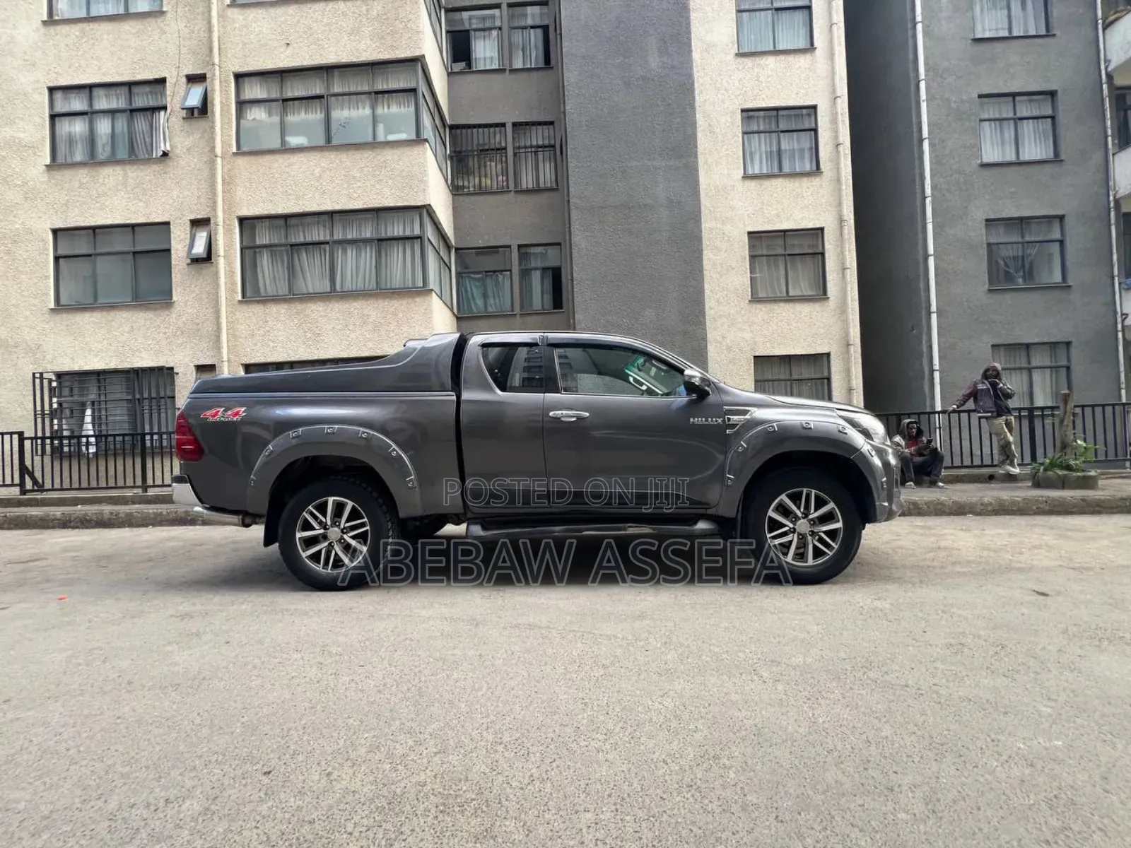 Toyota Hilux 2020 Gray