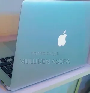 New Laptop Apple MacBook Air 2017 8GB Intel Core I5 SSD 256GB