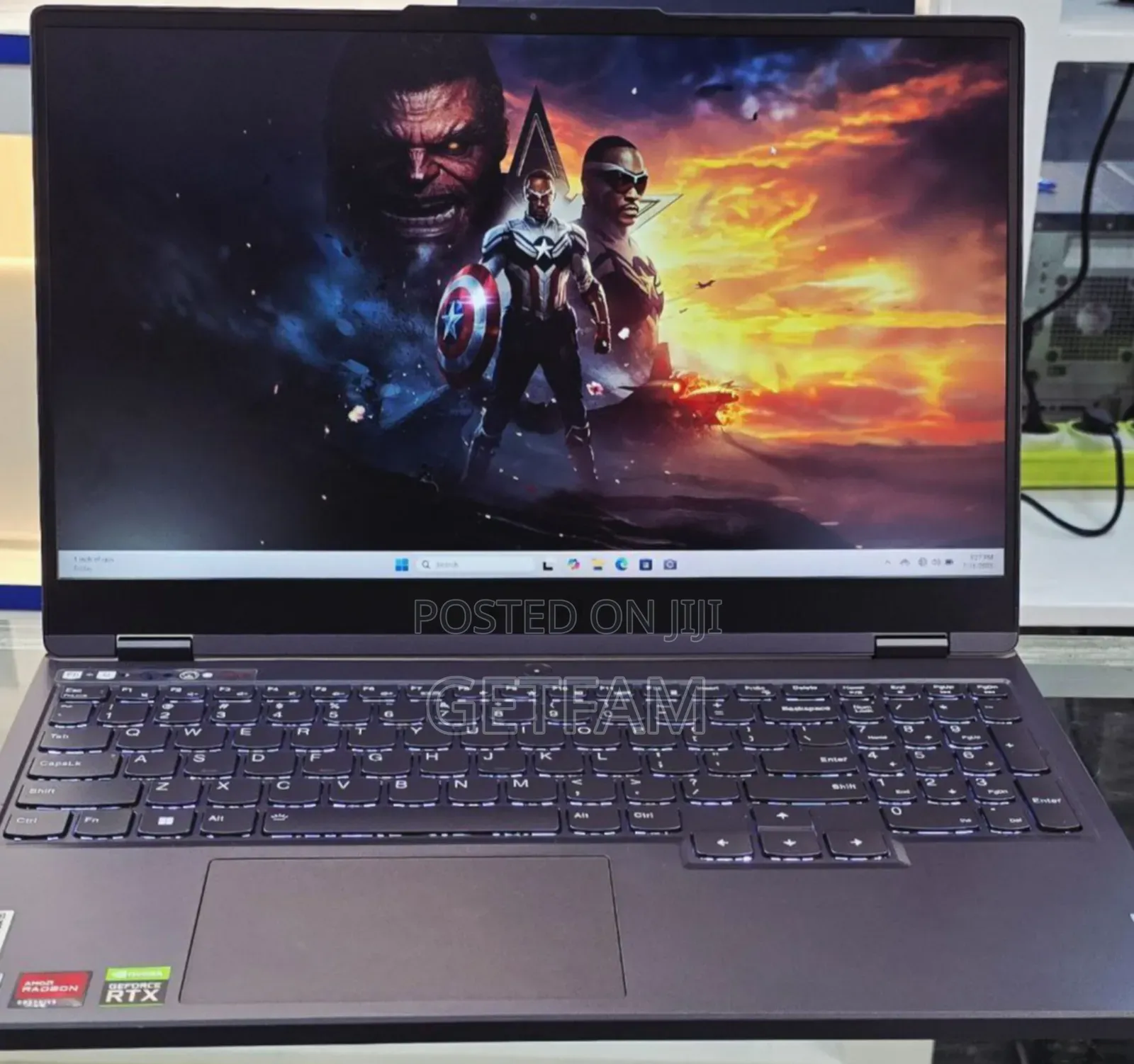 New Laptop Lenovo Legion 5 16GB AMD Ryzen 7 SSD 512GB