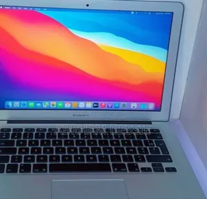 New Laptop Apple MacBook Air 2017 8GB Intel Core I5 SSD 256GB