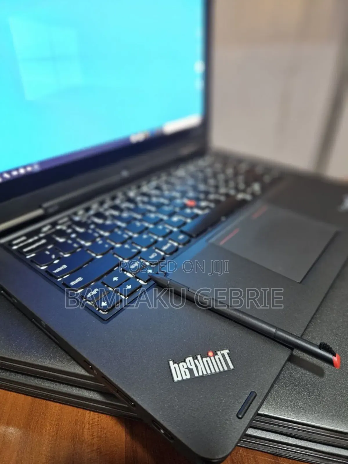 New Laptop Lenovo ThinkPad Yoga 370 8GB Intel Core I5 SSD 500GB