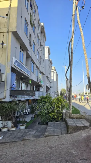 Furnished 2bdrm Apartment in አዲስ አበባ, Bole for rent