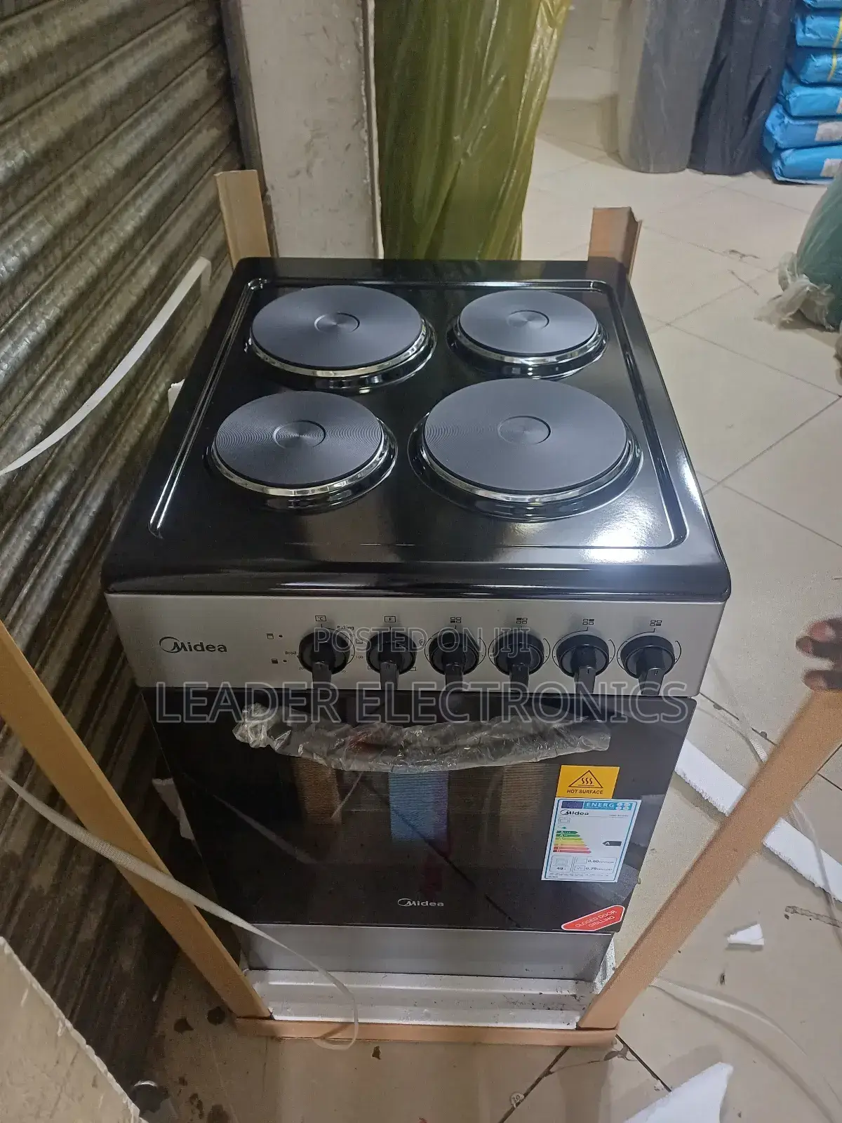 Midea Oven 50cm By 60cm