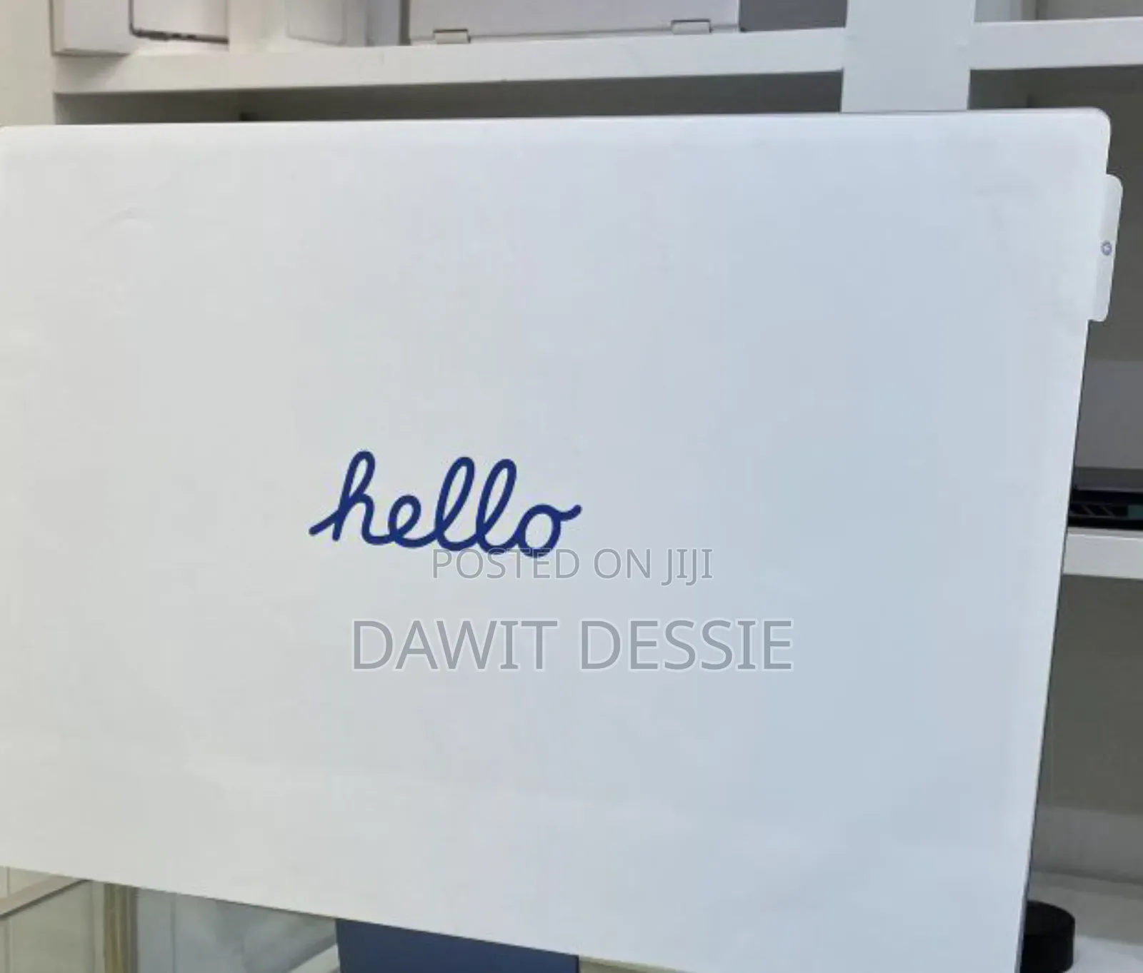 New Laptop Apple MacBook Air 2024 M3 13-Inch 8GB Apple M3 SSD 256GB