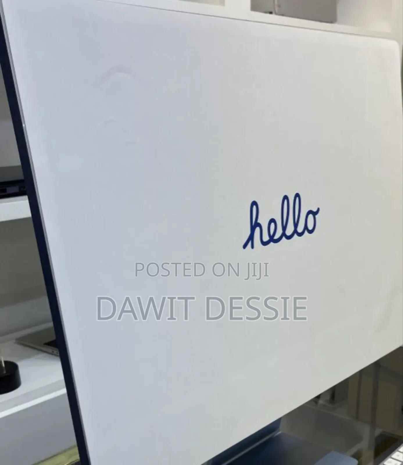 New Laptop Apple MacBook Air 2024 M3 13-Inch 8GB Apple M3 SSD 256GB