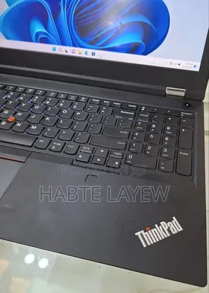 Photo - New Laptop Lenovo ThinkPad Yoga 16GB Intel Core I7 SSD 256GB