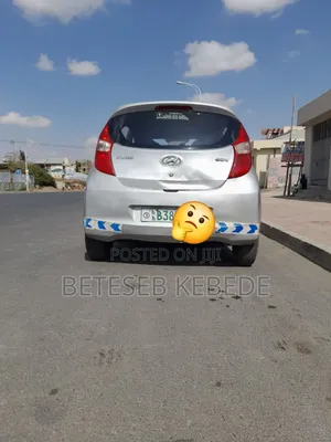 Hyundai Eon 2014 Silver