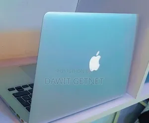 New Laptop Apple MacBook Air 2017 8GB Intel Core I5 SSD 256GB