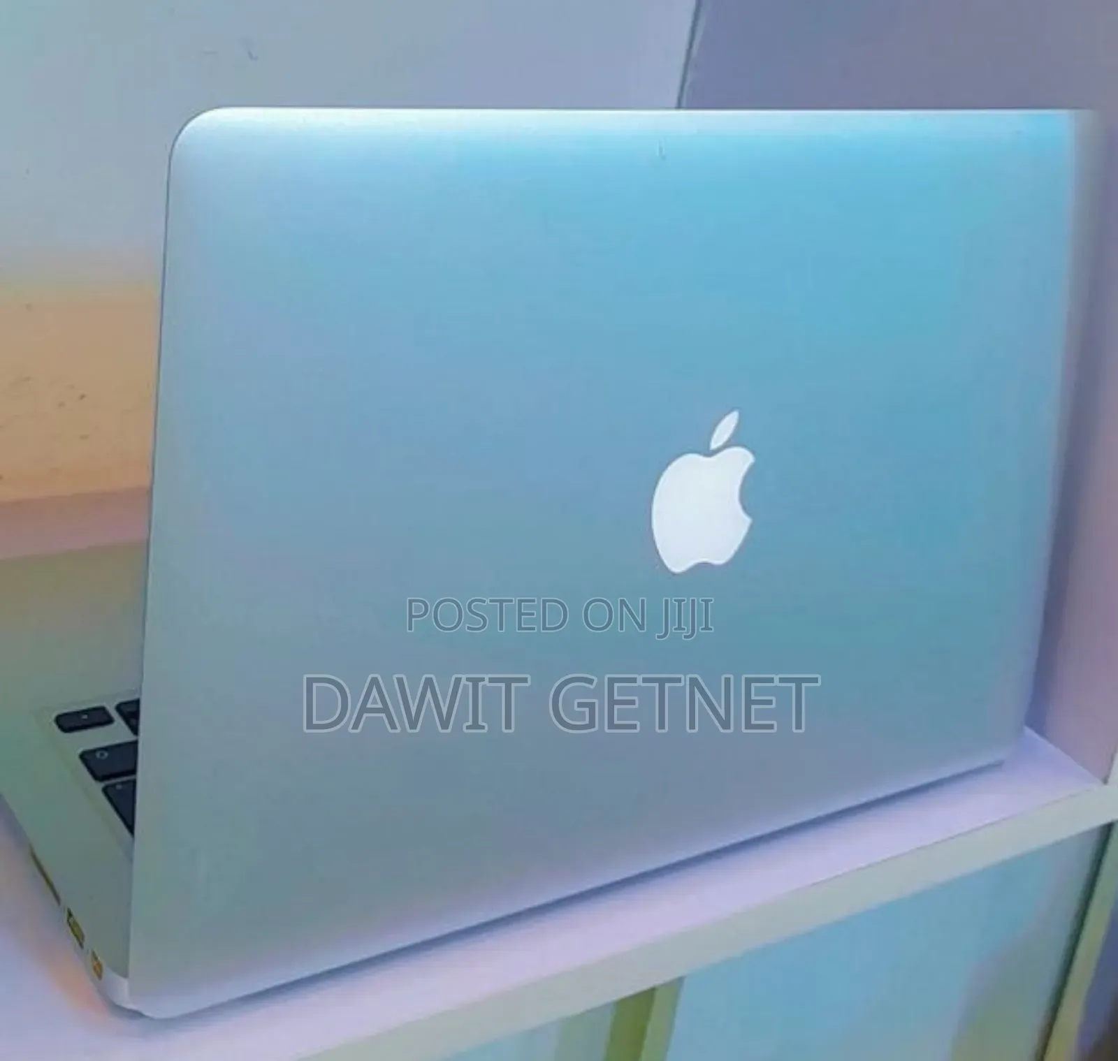 New Laptop Apple MacBook Air 2017 8GB Intel Core I5 SSD 256GB