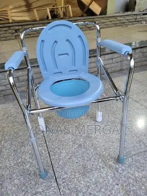 Photo - Commode Chair for Patients戳፮potty Chair耳工multifunctional Chair