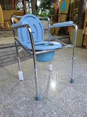 Photo - Backrest Easy to Clean Mobile Commode言♧Toilet Chair柔፮potty Chair