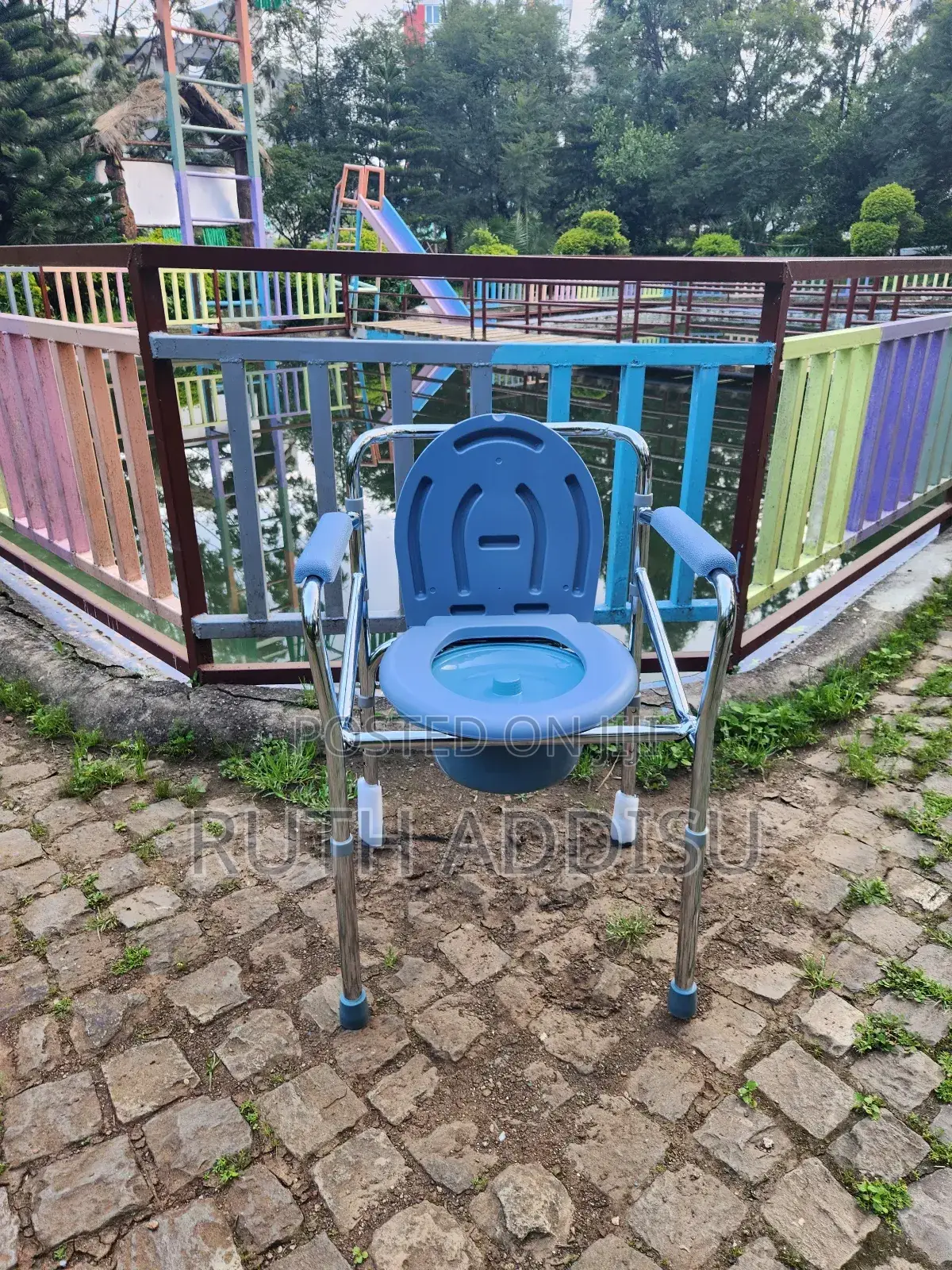 Commode Chair廟街brand New Toilet Chair仔的commode Chair倚重foldable Toilet
