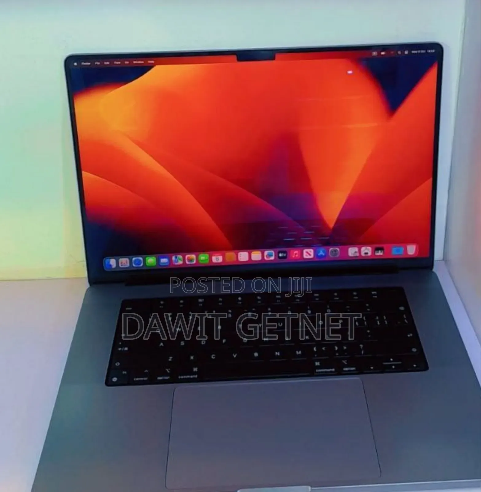 New Laptop Apple MacBook Pro 2019 16GB Apple M2 SSD 1T