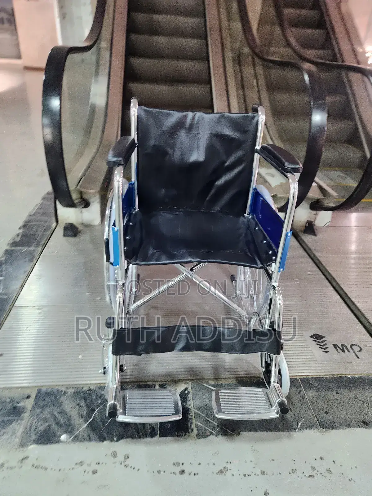 Foldable Wheelchair庫侖wheelchair建/Wheelchair重%Wheelchair䐭<Wheelchair