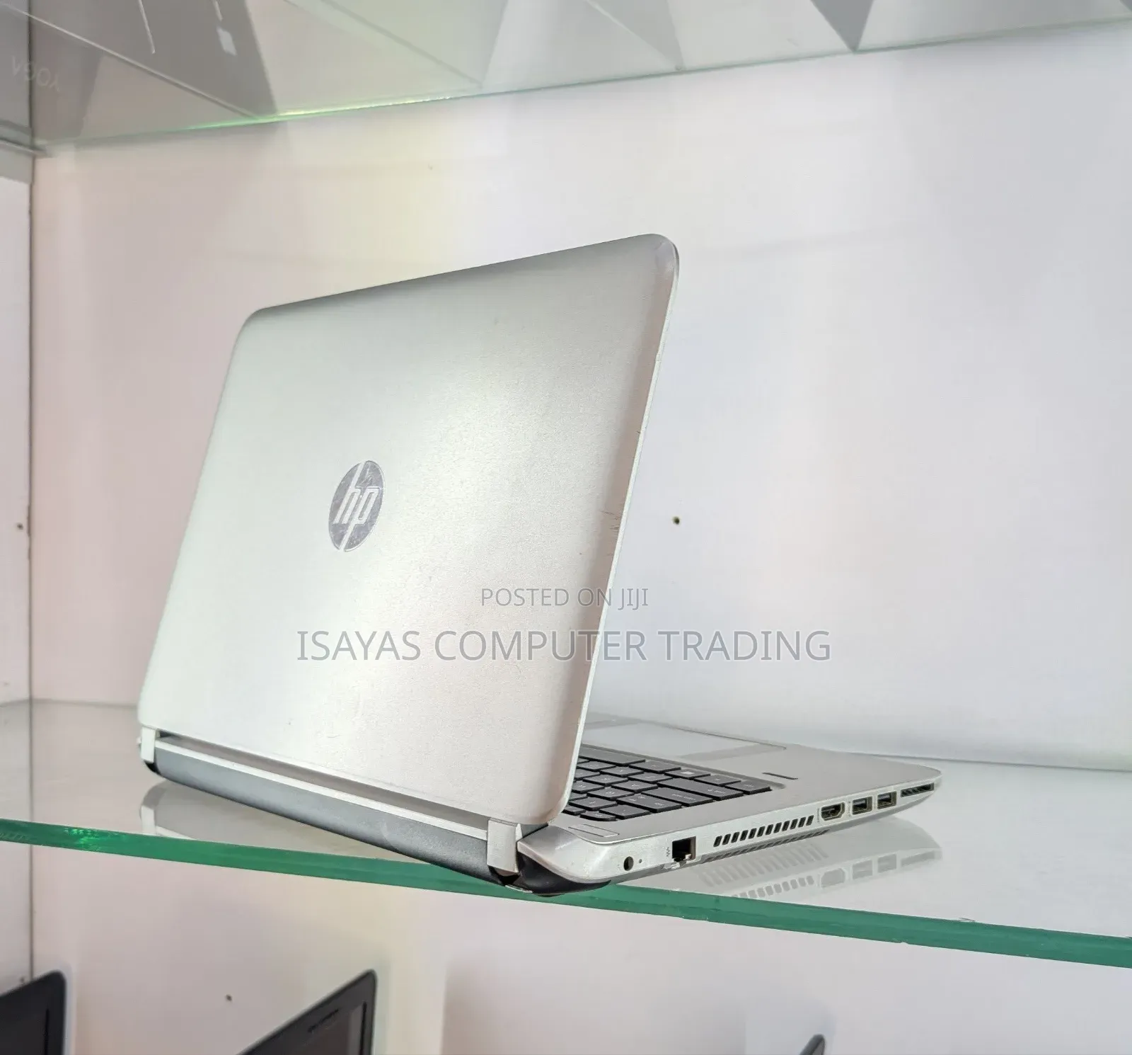 New Laptop HP Envy X360 15t 8GB Intel Core I7 SSD 256GB