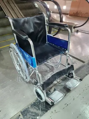 Strong Brand New Wheelchair做了wheelchair考生wheelchair Foldable Medical