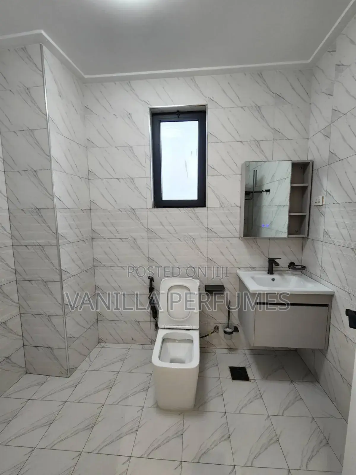 3bdrm Apartment in Around Bellevue, Bole for sale