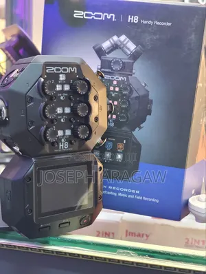 Zoom H8 Handy Recorder