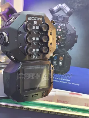 Zoom H8 Handy Recorder