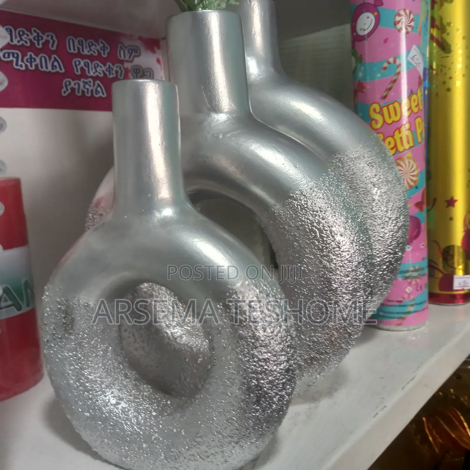 Flower Vase/ የአበባ ማስቀመጫ